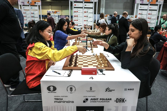 Tuyển nữ Việt Nam thua 1,5-2,5 trước ứng viên vô địch Azerbaijan