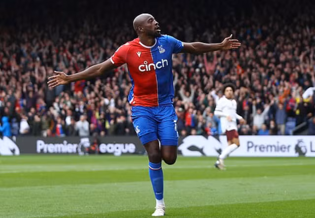 ... nhưng Crystal Palace mới là đội có bàn mở tỉ số do công Mateta