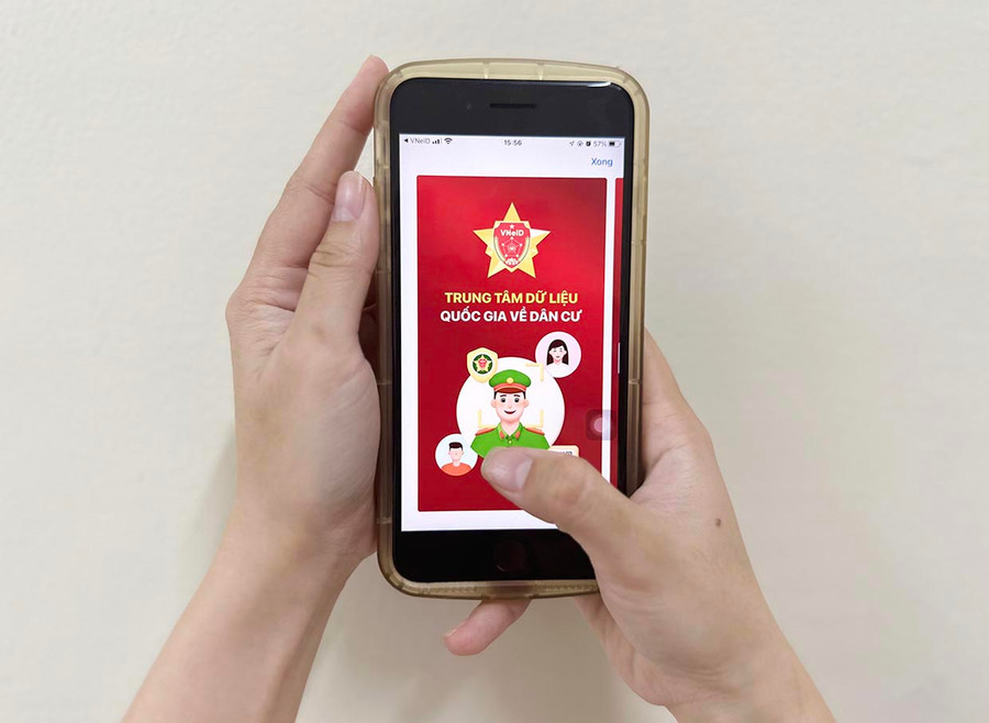 Bộ KH và ĐT chủ trì, phối hợp chặt chẽ với Bộ Công an khai thác tối đa Cơ sở Dữ liệu Quốc gia về Dân cư trong công tác điều tra dân số và nhà ở giữa kỳ. Ảnh: G.B