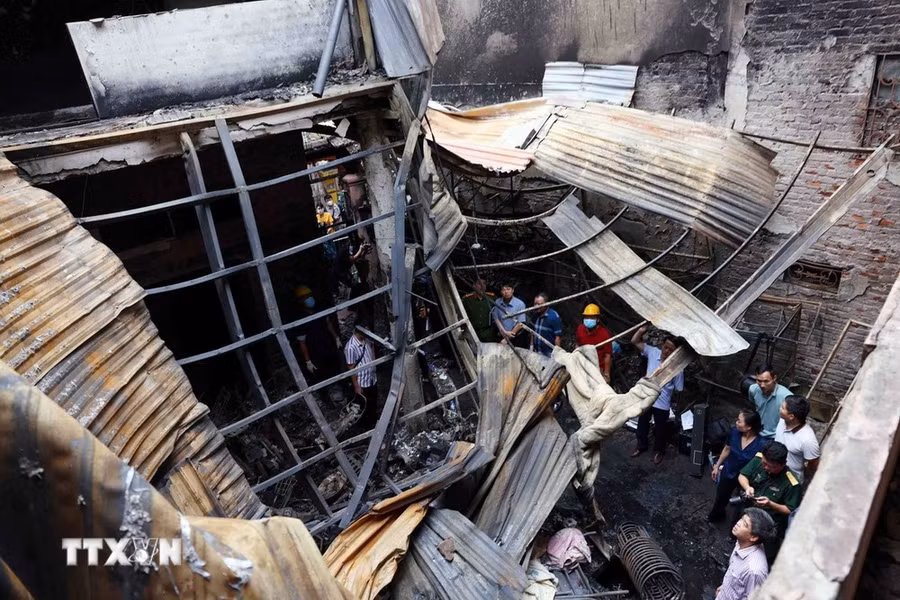 Hiện trường vụ cháy. (Ảnh: Phạm Kiên/TTXVN)