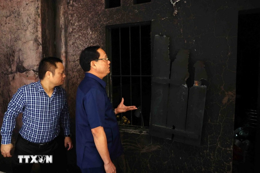 Phó Chủ tịch Quốc hội Trần Quang Phương đến hiện trường. (Ảnh: Phạm Kiên/TTXVN) Phó Chủ tịch Quốc hội Trần Quang Phương đến hiện trường. (Ảnh: Phạm Kiên/TTXVN)