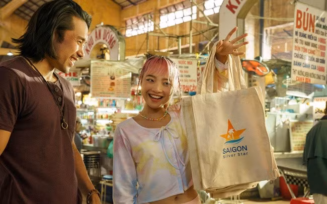 Tác phẩm lấy cảm hứng từ câu chuyện của chính biên kịch.