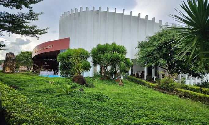 Sau khi được thuê đất, bà Lê Thị Tố Kha đã cho xây dựng nhiều hạng mục có giá trị lớn