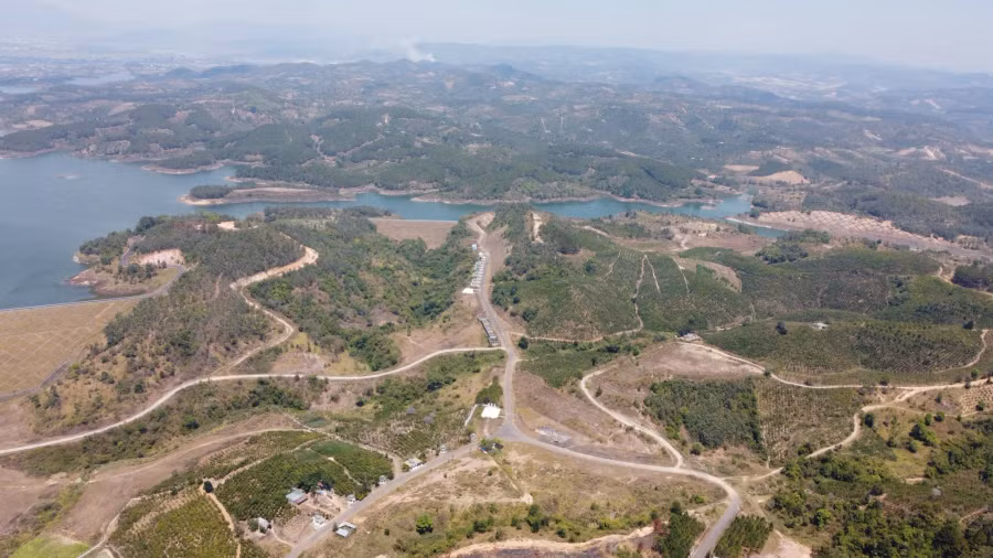 Dự án được xem là trọng điểm trên địa bàn tỉnh Lâm Đồng đến nay vẫn là vùng đất hoang vu nhưng đã khiến nhiều người vướng vòng pháp luật.