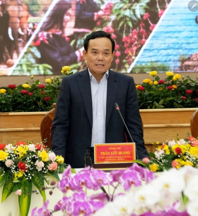 Tây nguyên sẽ có 8 tuyến cao tốc - Ảnh 4. Phó thủ tướng Trần Lưu Quang phát biểu tại hội nghị. Ảnh: G.B