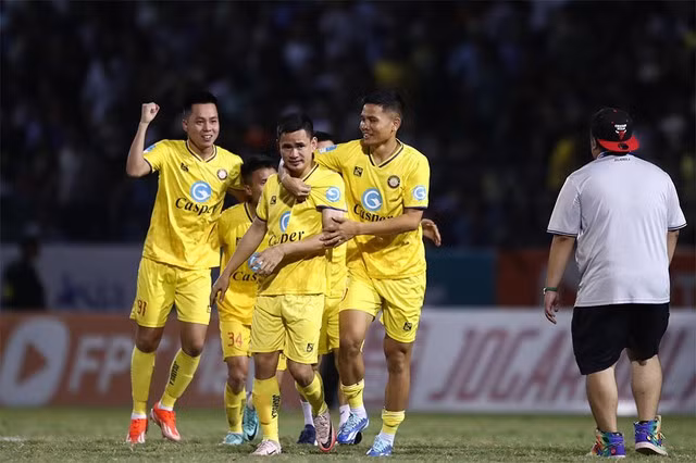 CLB Thanh Hóa thể hiện sự thiếu chuyên nghiệp.