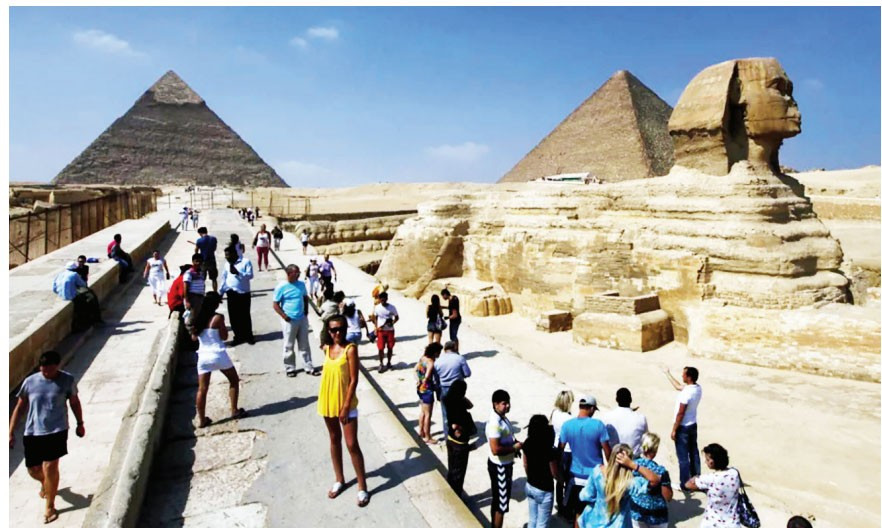 Du khách đến Ai Cập trong năm 2023 đạt mức kỷ lục. Ảnh: REUTERS