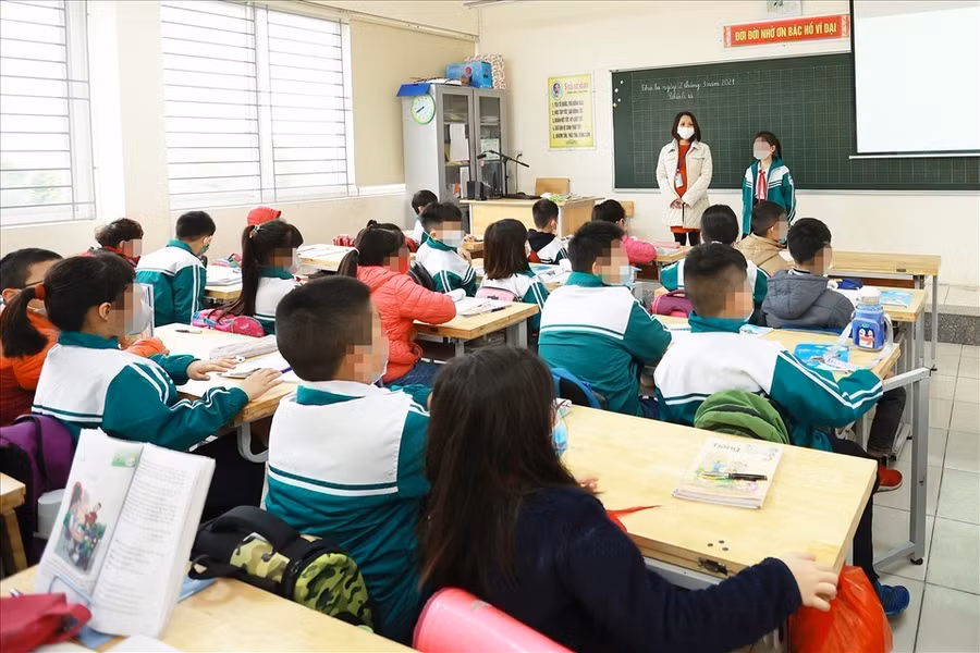 Bộ GDĐT đã bãi bỏ quy định phân hạng đạo đức giáo viên. Ảnh minh họa: Hải Nguyễn.