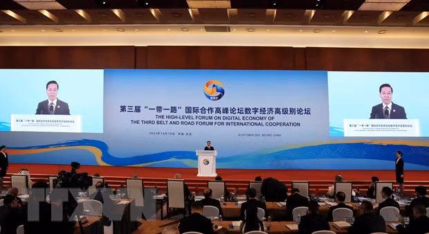 Chủ tịch nước Võ Văn Thưởng phát biểu tại Phiên họp Cấp cao với chủ đề “Kinh tế Số - Động lực mới của tăng trưởng.” (Ảnh: Thống Nhất/TTXVN)