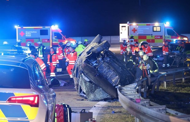 Hiện trường vụ tai nạn. (Nguồn: fib/Eß) Hiện trường vụ tai nạn. (Nguồn: fib/Eß)