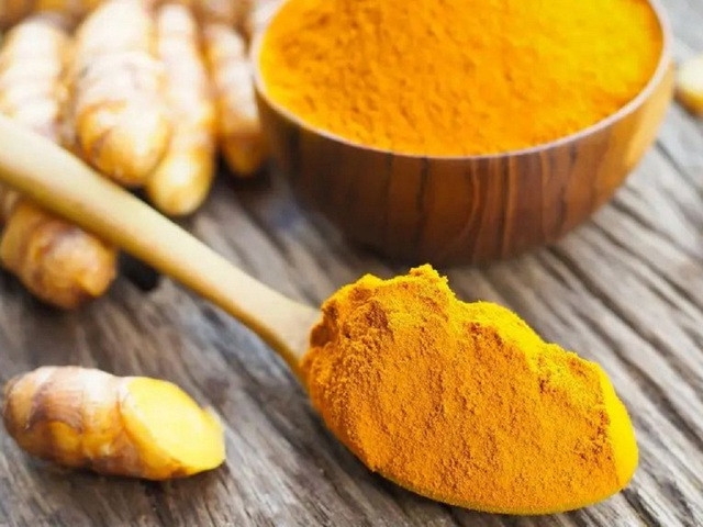 Hợp chất curcumin trong nghệ được chứng minh giúp giảm dấu hiệu viêm và tổn thương gan. Ảnh:SHUTTERSTOCK