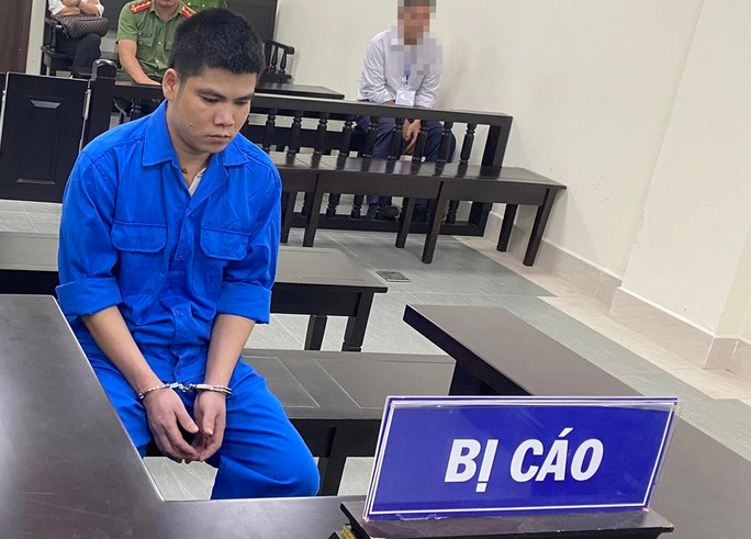 Bị cáo Hoàng Văn Phi. Ảnh: V.D.