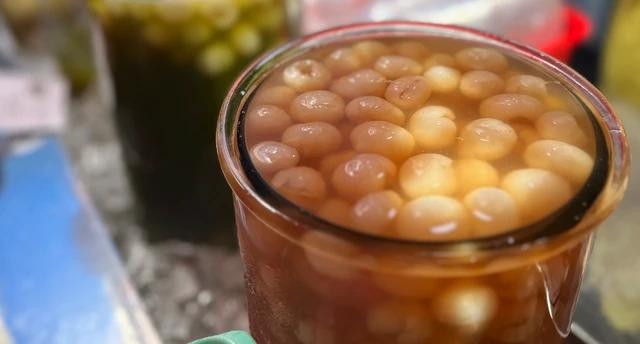 Nước long nhãn thanh nhiệt. Ảnh: H.N Nước long nhãn thanh nhiệt. Ảnh: H.N