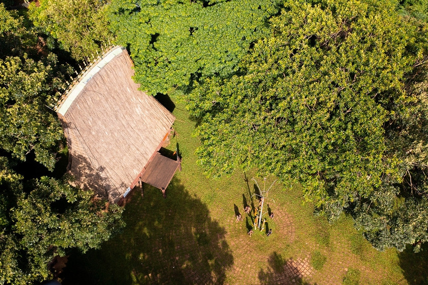 Không gian sinh hoạt cộng đồng ở nhà rông làng Ốp, TP. Pleiku. Ảnh: Tạ Ngọc Điệp