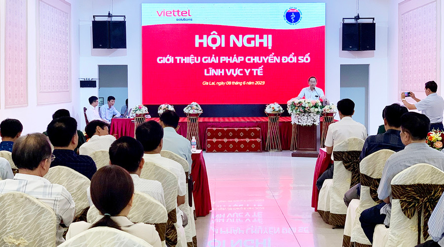 Quang cảnh hội nghị giới thiệu giải pháp chuyển đổi số lĩnh vực y tế ngày 8-6-2023. Ảnh: Như Nguyện Quang cảnh hội nghị giới thiệu giải pháp chuyển đổi số lĩnh vực y tế ngày 8-6-2023. Ảnh: Như Nguyện