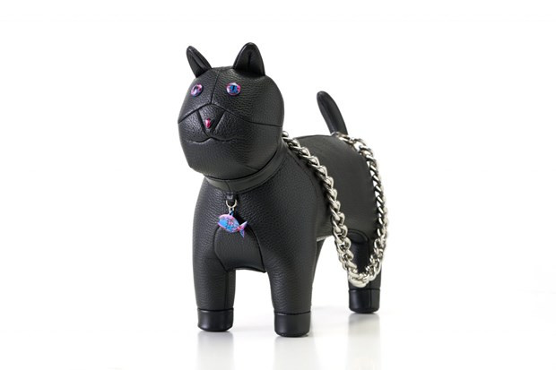 Túi da tạo hình mèo trong bộ sưu tập đang được gọi kinh phí đầu tư Le Chat. (Ảnh: L&apos;arlesienne)