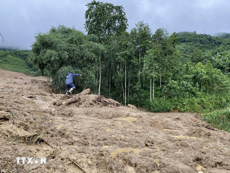 Hiện trường khu vực xảy ra lũ ống, lũ quét tại thôn làng Nủ, tỉnh Lào Cai. (Ảnh: TTXVN phát) Hiện trường khu vực xảy ra lũ ống, lũ quét tại thôn làng Nủ, tỉnh Lào Cai. (Ảnh: TTXVN phát)