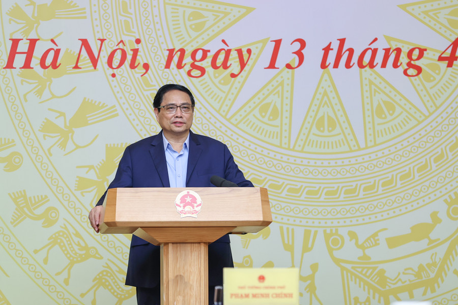 Thủ tướng Phạm Minh Chính chủ trì hội nghị làm việc với Hiệp hội Gỗ và Lâm sản, Hiệp hội Chế biến và xuất khẩu thủy sản Việt Nam để tháo gỡ khó khăn, thúc đẩy sản xuất, xuất khẩu. Ảnh: VGP/Nhật Bắc Thủ tướng Phạm Minh Chính chủ trì hội nghị làm việc với Hiệp hội Gỗ và Lâm sản, Hiệp hội Chế biến và xuất khẩu thủy sản Việt Nam để tháo gỡ khó khăn, thúc đẩy sản xuất, xuất khẩu. Ảnh: VGP/Nhật Bắc