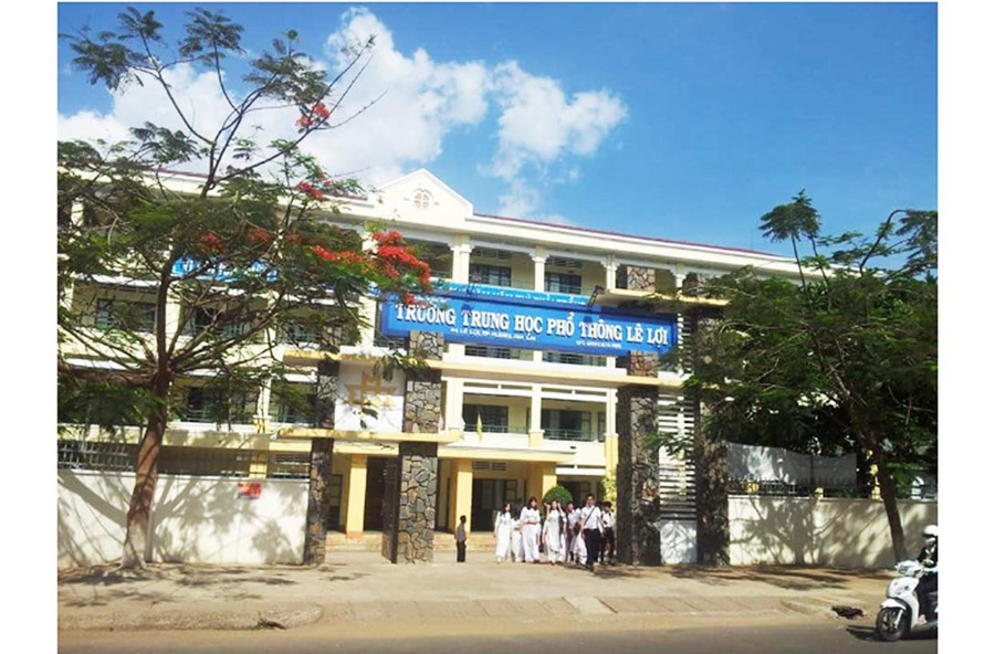 Trường cấp III Pleiku (nay là Trường THPT Lê Lợi). Ảnh: Internet