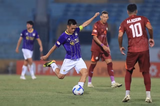 CLB Hà Nội sẽ làm khách trên sân Mỹ Đình của CLB Thể Công Viettel, trận đấu này cũng sẽ có VAR. ẢNH: MINH TÚ