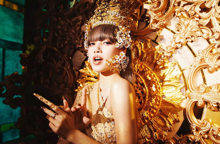 Lisa nhóm Blackpink. Ảnh: YG