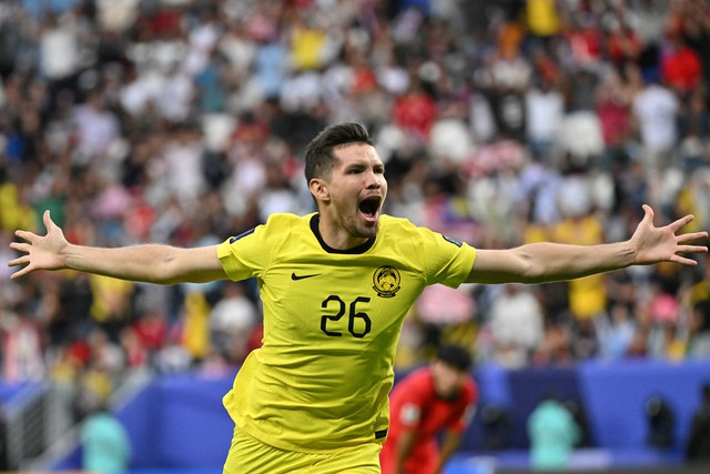 Romel Morales bất ngờ ghi bàn thắng gỡ hòa cho đội tuyển Malaysia. Ảnh: AFP Romel Morales bất ngờ ghi bàn thắng gỡ hòa cho đội tuyển Malaysia. Ảnh: AFP