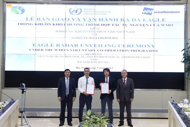 Lễ bàn giao và vận hành radar X-band (Eagle). (Ảnh: PV/Vietnam+) Lễ bàn giao và vận hành radar X-band (Eagle). (Ảnh: PV/Vietnam+)