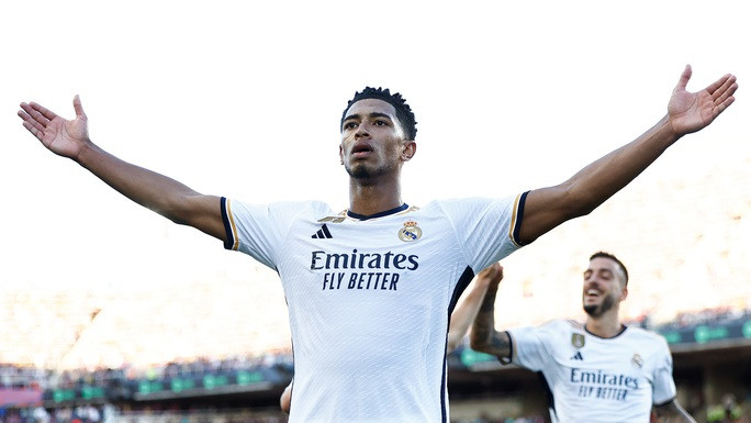 Messi có bóng vàng, nhưng ai là cầu thủ xuất sắc nhất lúc này? - Ảnh 1. Bellingham đã khẳng định tài năng và tố chất siêu sao của mình.