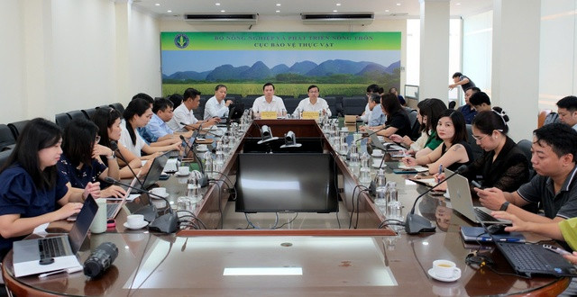 Hội nghị phổ biến quy định xuất khẩu sầu riêng đông lạnh sang thị trường Trung Quốc Hội nghị phổ biến quy định xuất khẩu sầu riêng đông lạnh sang thị trường Trung Quốc