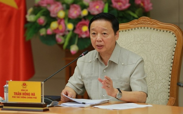Phó Thủ tướng Trần Hồng Hà chủ trì cuộc họp về tình hình triển khai dự án đường sắt tốc độ cao trên trục Bắc-Nam. Ảnh: Minh Khôi