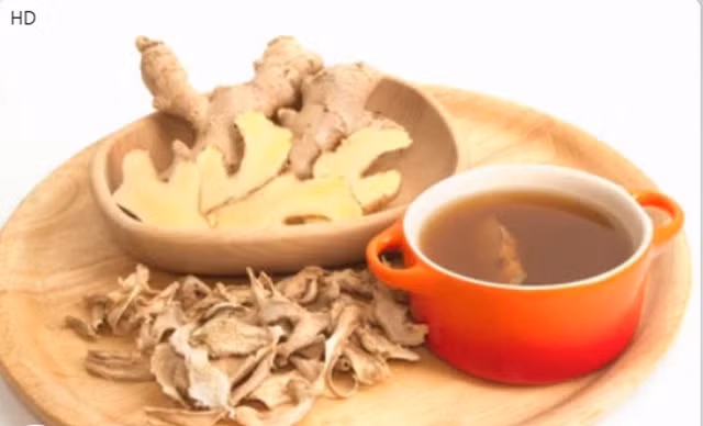 Uống 1 ly trà gừng vào buổi sáng khi bụng đói hoặc 1 giờ trước hoặc sau bữa ăn. Ảnh: Shutterstock