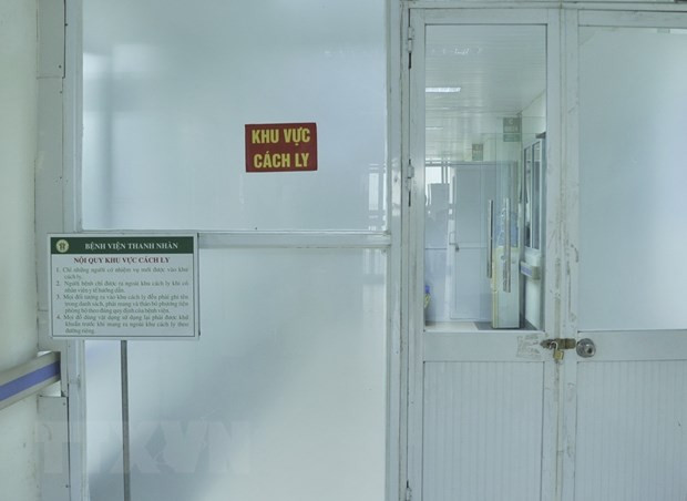 Khu vực điều trị nội trú cho bệnh nhân COVID-19 tại bệnh viện Thanh Nhàn. (Ảnh: TTXVN phát) Khu vực điều trị nội trú cho bệnh nhân COVID-19 tại bệnh viện Thanh Nhàn. (Ảnh: TTXVN phát)