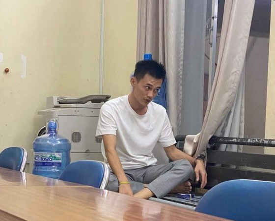 Phan Công Khanh tại cơ quan Công an Phan Công Khanh tại cơ quan Công an