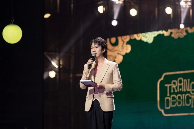 Minh Xù đánh giá cao sự nỗ lực của các thí sinh qua từng đêm thi. Ảnh: BTC Minh Xù đánh giá cao sự nỗ lực của các thí sinh qua từng đêm thi. Ảnh: BTC