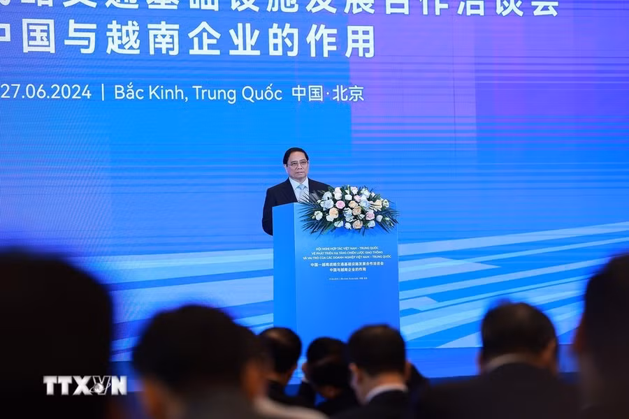 Thủ tướng Phạm Minh Chính phát biểu tại Hội nghị hợp tác Việt Nam-Trung Quốc về phát triển hạ tầng chiến lược giao thông. (Ảnh: Dương Giang/TTXVN)