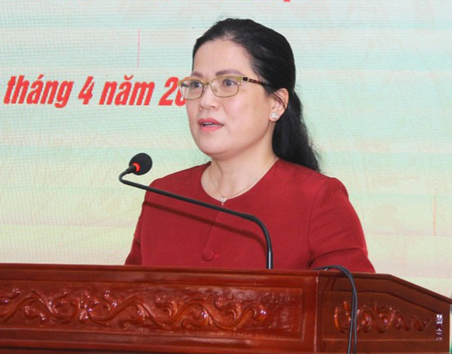 Tân Thứ trưởng Bộ Giáo dục và Đào tạo Nguyễn Thị Kim Chi (ảnh nguồn Báo Nghệ An)