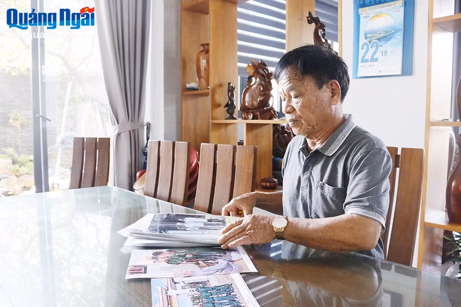 Cựu chiến binh Lê Văn Thọ, ở phường Trương Quang Trọng (TP.Quảng Ngãi), luôn đau đáu nỗi nhớ đồng đội.