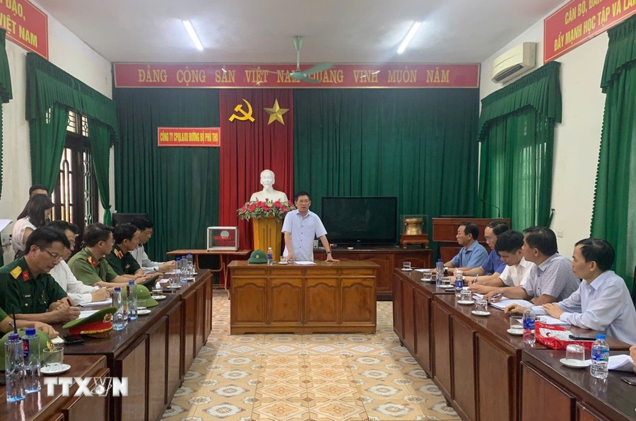 Phó Thủ tướng Chính phủ Hồ Đức Phớc làm việc với lãnh đạo Tỉnh Phú Thọ chiều 9/9/2024. (Ảnh: TTXVN phát) Phó Thủ tướng Chính phủ Hồ Đức Phớc làm việc với lãnh đạo Tỉnh Phú Thọ chiều 9/9/2024. (Ảnh: TTXVN phát)