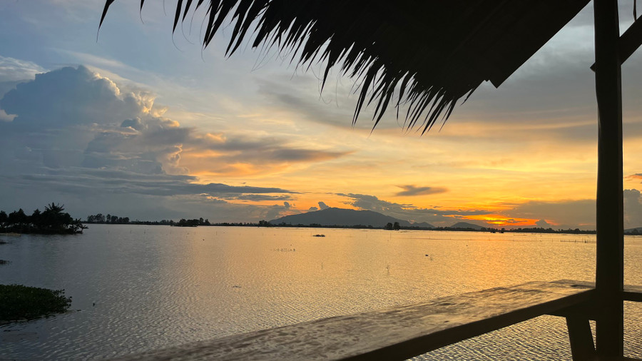 Vào mùa nước nổi, nơi đây đẹp ảo diệu. Ảnh: Duy Tân Vào mùa nước nổi, nơi đây đẹp ảo diệu. Ảnh: Duy Tân