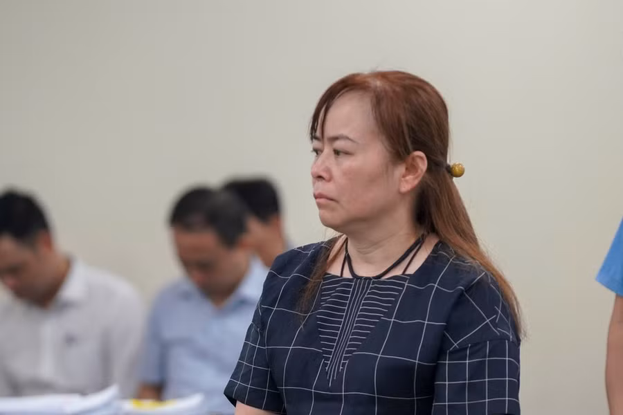 Bị cáo Nguyễn Thị Loan tại phiên tòa. Ảnh: ĐỖ TRUNG