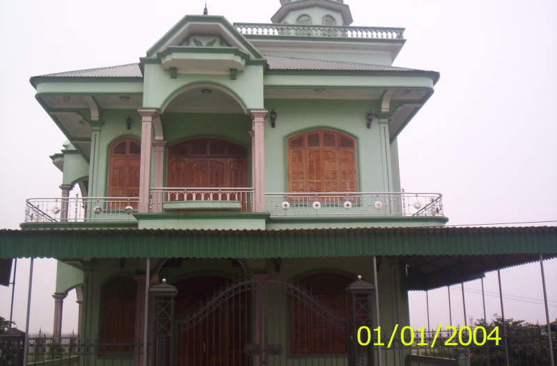 Biệt thự của Trương Đình Thông ở Hưng Nguyên, Nghệ An. Biệt thự của Trương Đình Thông ở Hưng Nguyên, Nghệ An.