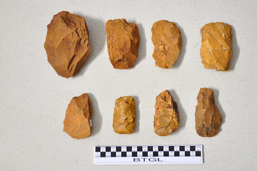 Phác vật rìu thu được tại Plei Ring, xã Hbông, huyện Chư Sê. Ảnh: H.B.T Phác vật rìu thu được tại Plei Ring, xã Hbông, huyện Chư Sê. Ảnh: H.B.T