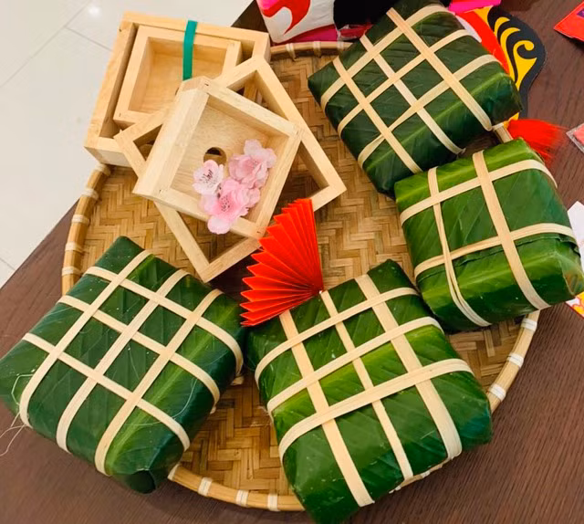 Món bánh chưng ngày tết của Việt Nam. Ảnh: TN