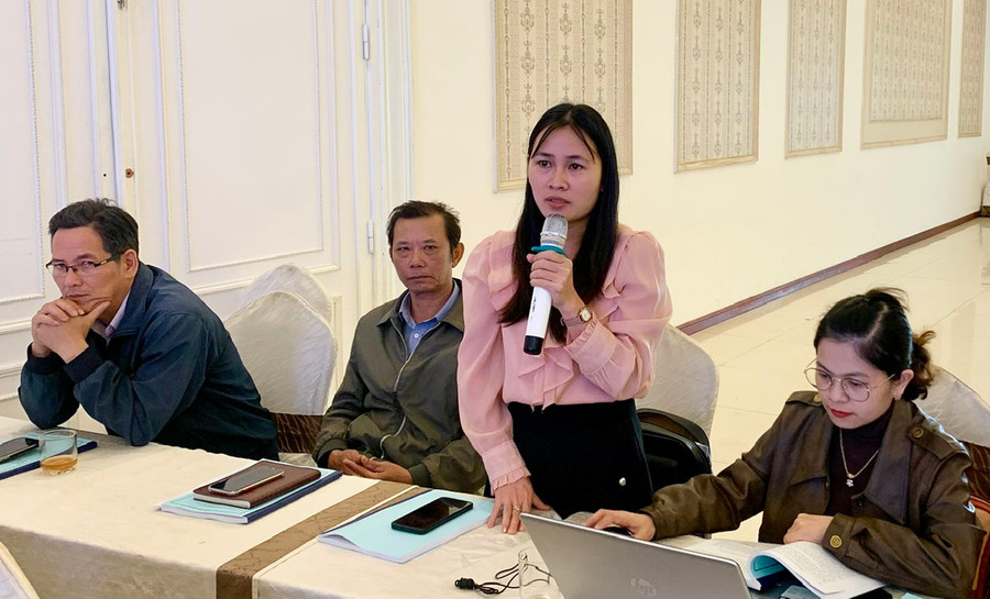 Bà Hà Thị Hoa-Trạm trưởng Trạm Y tế xã Hà Ra (huyện Mang Yang) nêu giải pháp nhằm giảm thiểu tử vong do ăn thịt cóc. Ảnh: Như Nguyện Bà Hà Thị Hoa-Trạm trưởng Trạm Y tế xã Hà Ra (huyện Mang Yang) nêu giải pháp nhằm giảm thiểu tử vong do ăn thịt cóc. Ảnh: Như Nguyện