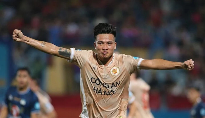 Hồ Ngọc Thắng có thể chuyển đến HAGL. Hồ Ngọc Thắng có thể chuyển đến HAGL.