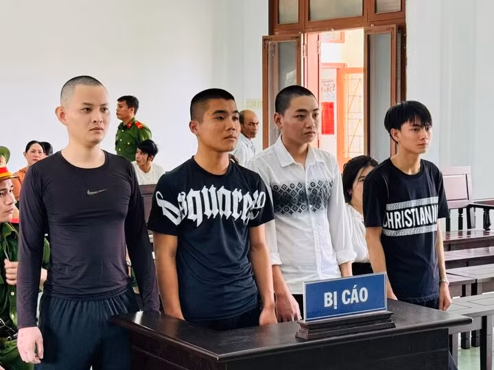 Các bị cáo tại tòa