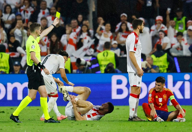 Trọng tài Francois Letexier điều hành trận Tây Ban Nha thắng đậm Georgia ở vòng 1/8 Euro 2024