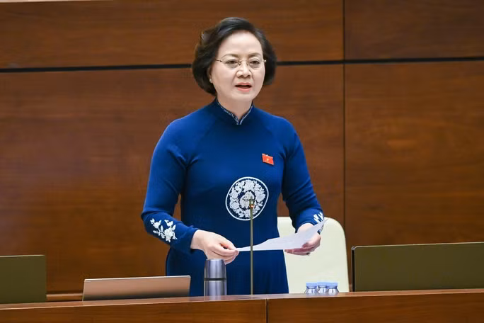 Bộ trưởng Bộ Nội vụ Phạm Thị Thanh Trà.