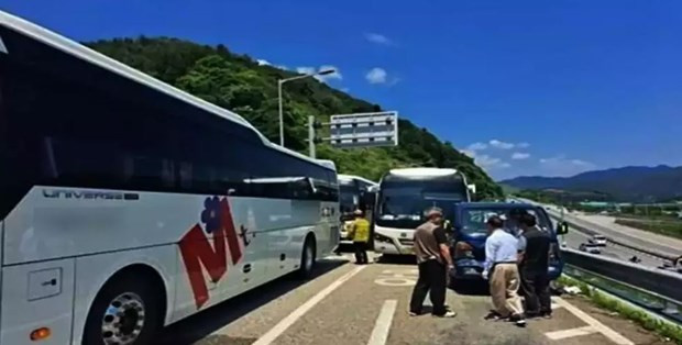 Hơn 80 người bị thương sau vụ tai nạn. (Nguồn: Gyanhigyan) Hơn 80 người bị thương sau vụ tai nạn. (Nguồn: Gyanhigyan)