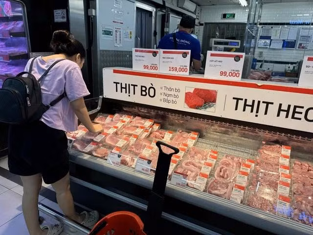 Thị trường tiêu thụ thịt heo vẫn chưa khởi sắc nhưng giá heo đang ở mức khá cao